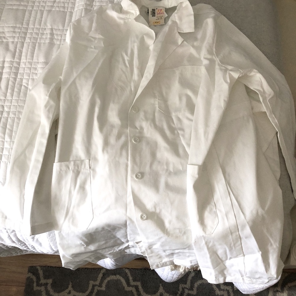 NWT WHITE LAB/SCRUBS BUTTON LABCOAT 3X